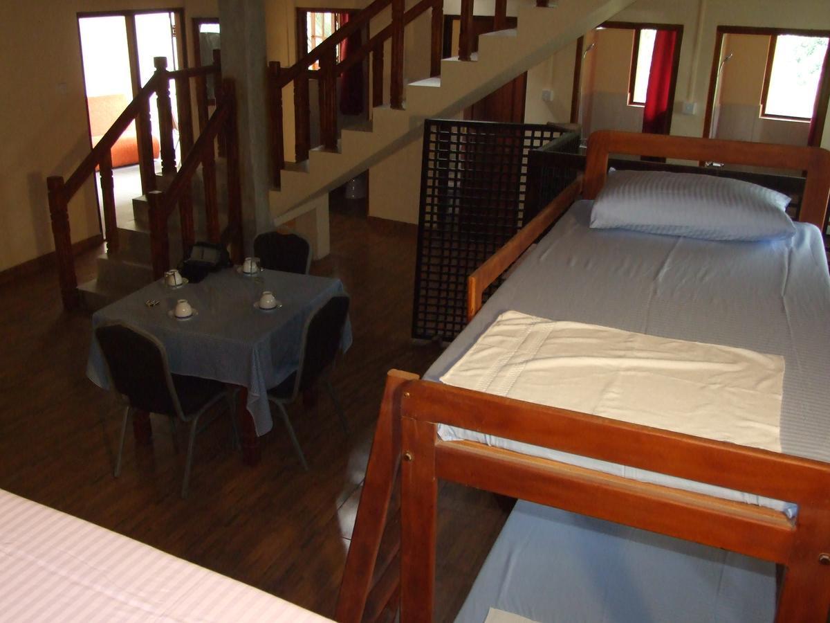 Central City Hostel Κάντι Εξωτερικό φωτογραφία
