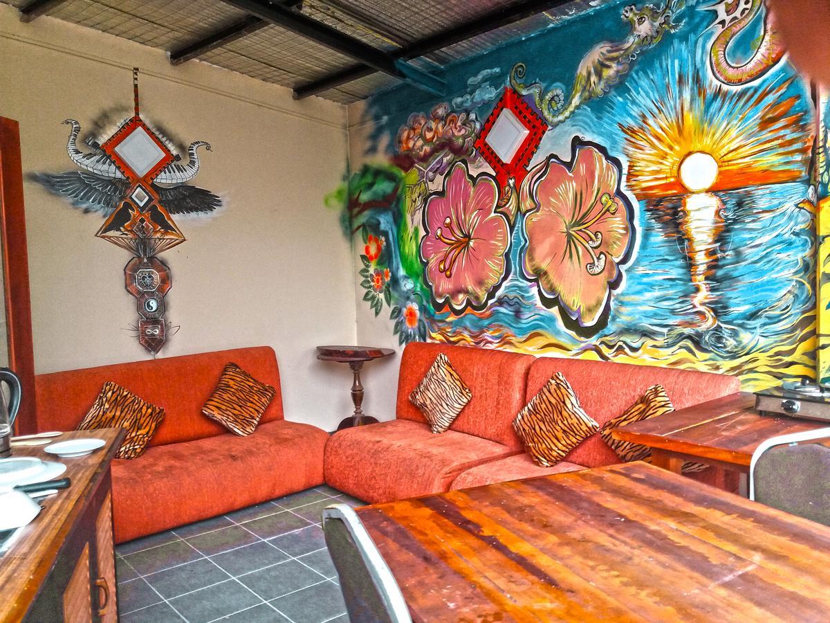 Central City Hostel Κάντι Εξωτερικό φωτογραφία